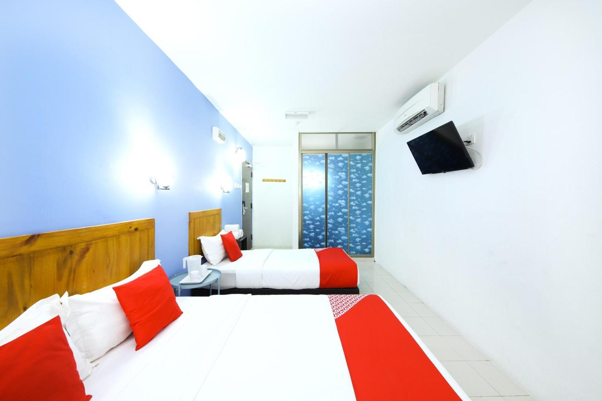 Super Oyo 502 Midah Inn Puchong Dış mekan fotoğraf