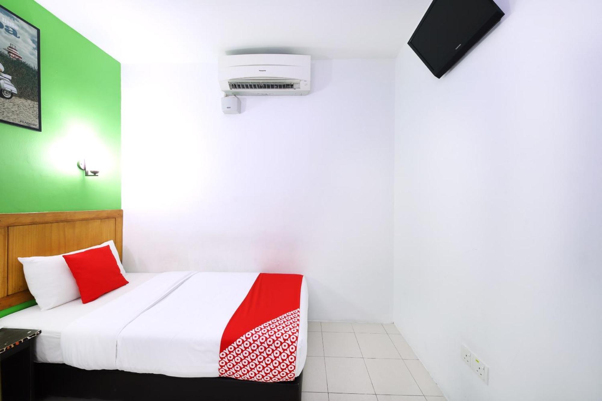 Super Oyo 502 Midah Inn Puchong Dış mekan fotoğraf