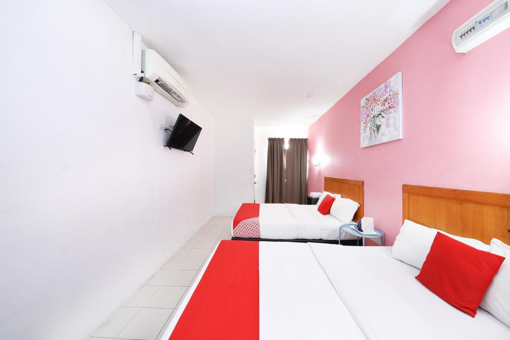 Super Oyo 502 Midah Inn Puchong Dış mekan fotoğraf