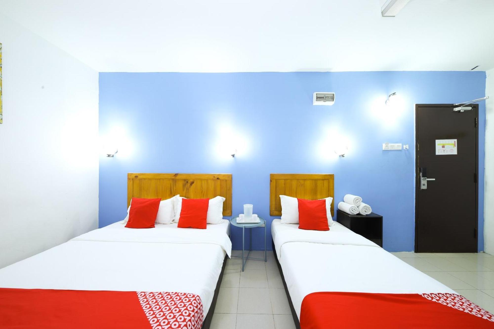 Super Oyo 502 Midah Inn Puchong Dış mekan fotoğraf