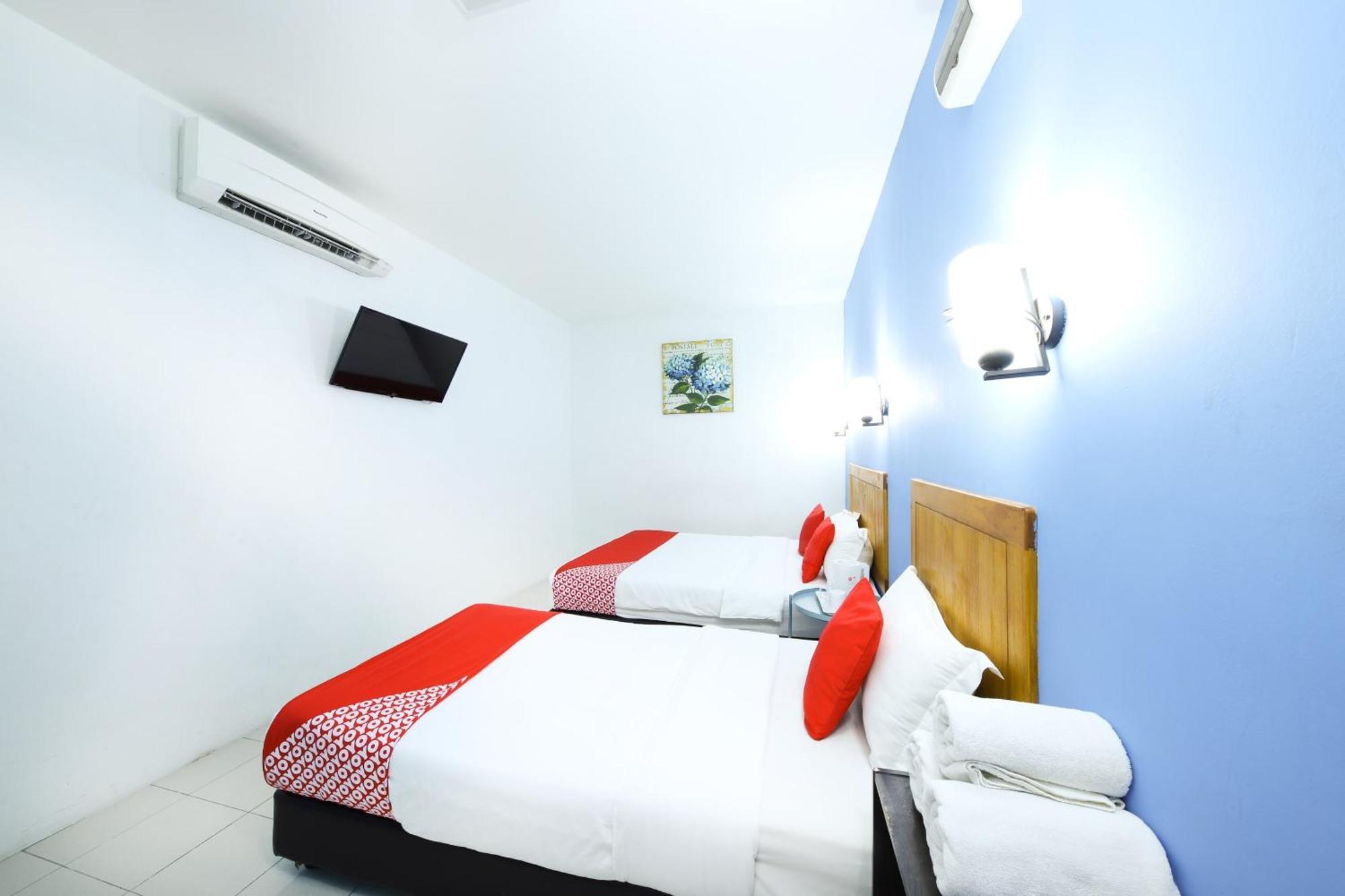Super Oyo 502 Midah Inn Puchong Dış mekan fotoğraf