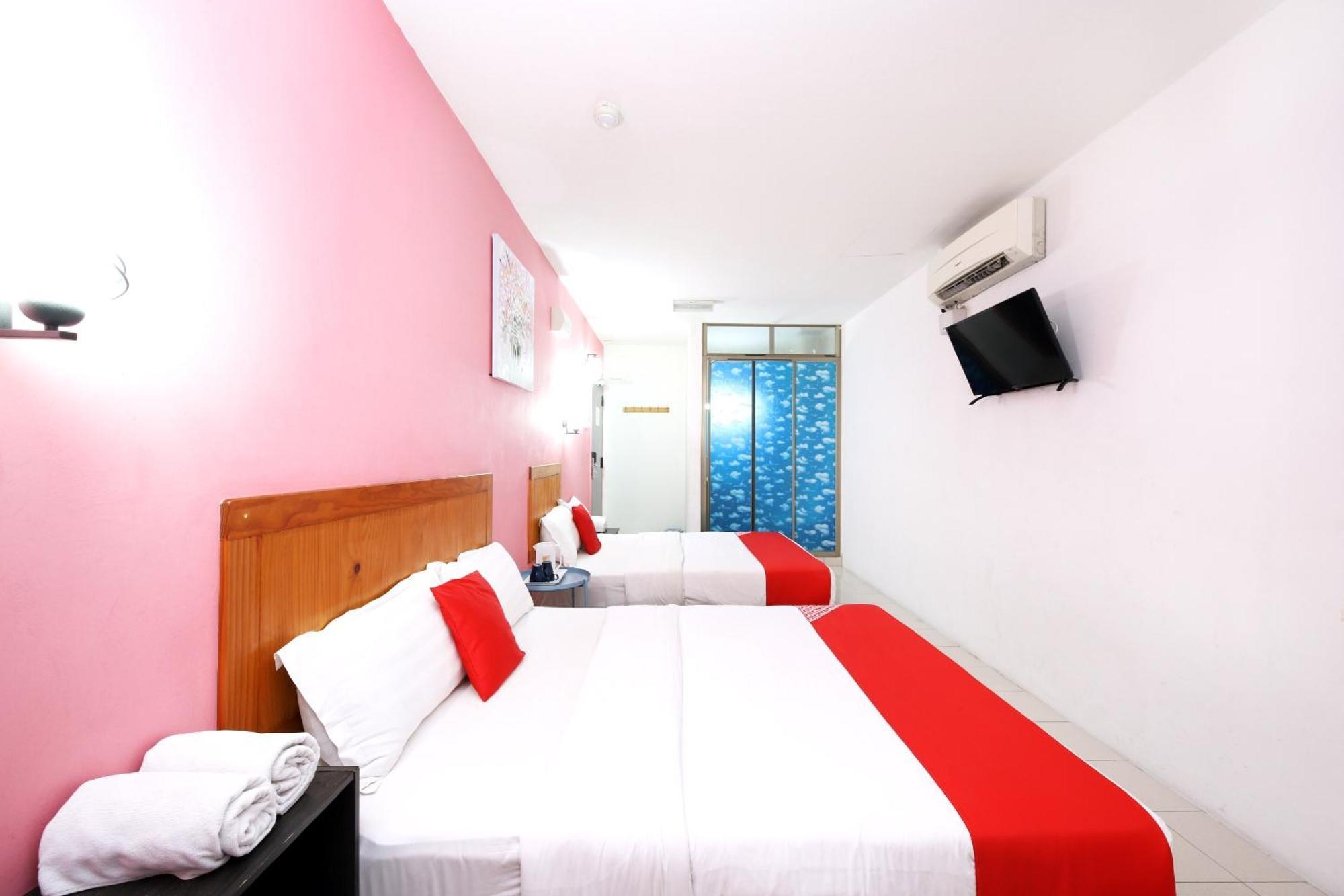 Super Oyo 502 Midah Inn Puchong Dış mekan fotoğraf