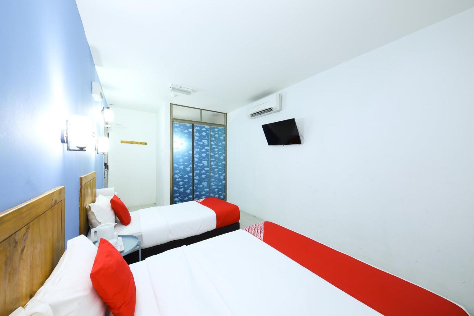 Super Oyo 502 Midah Inn Puchong Dış mekan fotoğraf