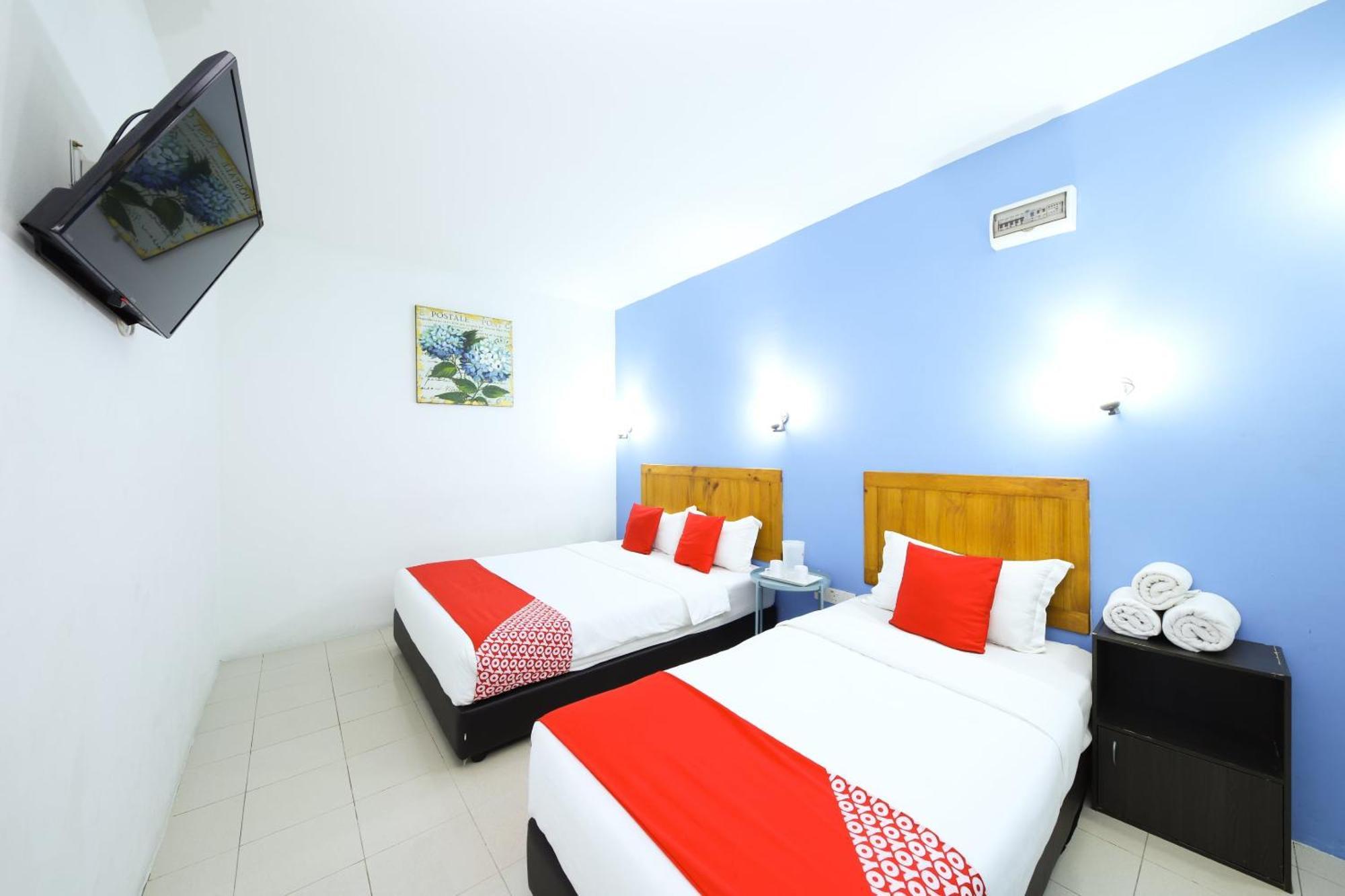 Super Oyo 502 Midah Inn Puchong Dış mekan fotoğraf